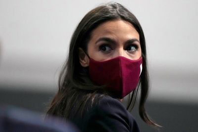 AOC optimistic Pelosi will allow for ban on stock trading for Congress