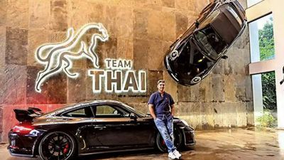 Porsche 911 Carrera as wall décor: Car lover from Kerala goes into overdrive