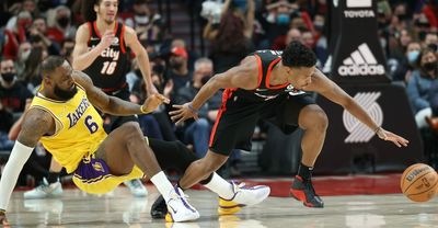 NBA Twitter reacts to Lakers’ terrible loss to Trail Blazers