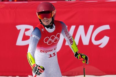 Shiffrin finishes super-G in 3rd Olympic race; won't medal