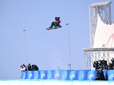 James takes silver in Olympic halfpipe