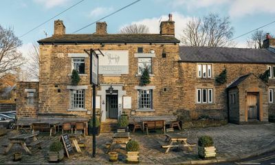 A great walk to a great pub: the Pack Horse, Hayfield, Peak District