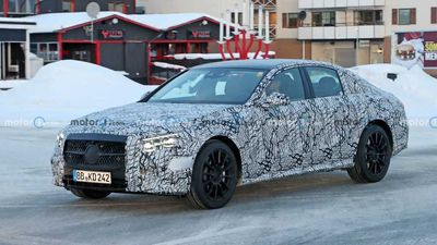 2023 Mercedes E-Class Plug-In Hybrid Spied With Relocated Charging Port