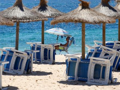 Spain drops ‘fully vaccinated’ rule for teenage travellers – but too late for half-term holidays