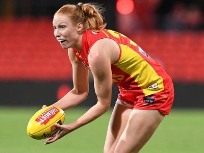Suns in AFLW finals race after edging Cats