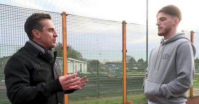 Manchester United icon Gary Neville sends Declan Rice warning to Jamie Carragher