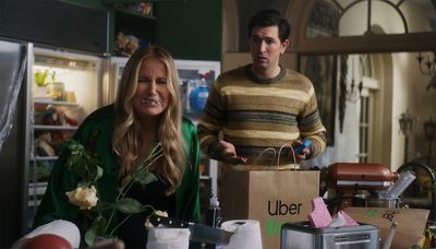 Super Bowl ads look toward the future -- and the past