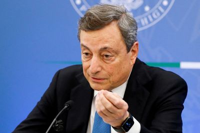Italy's Draghi says has no plans to reshuffle cabinet or form own party