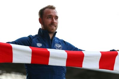 Eriksen 'bubbling' with Brentford but no date set for debut