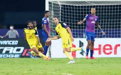 ISL | Hyderabad extends its lead at the top