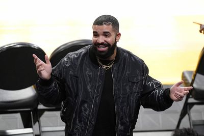 Drake bets big against the Bengals in Super Bowl LVI