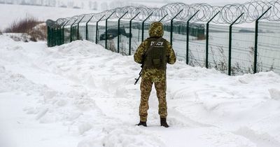 Ukraine crisis: Brits told 'leave while you still can' amid fears of Russian invasion