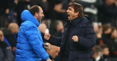 Tottenham fans sent Antonio Conte warning as Chelsea and West Ham comparisons made
