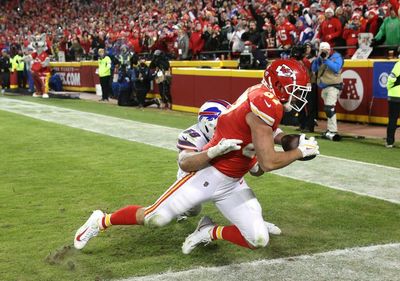 Chiefs TE Travis Kelce’s gloves from Bills playoff game displayed in Hall of Fame