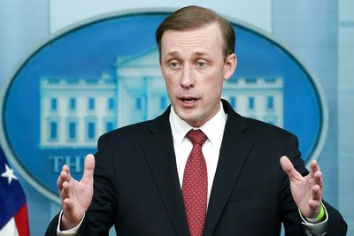 Americans should leave Ukraine within 48 hours, White House warns