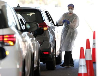 Vic reports 19 virus deaths, 7224 cases