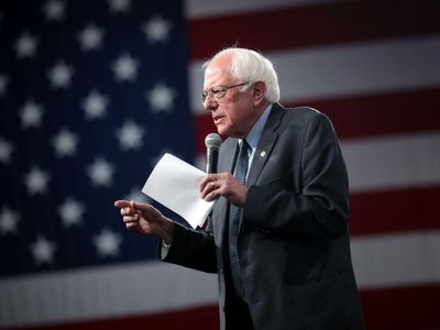 Bernie Sanders Lashes Out At Chipotle: Will The CEO Follow Elon Musk, Jeff Bezos And Wage Twitter War?