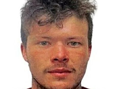 Search on for prison escapee in Tasmania