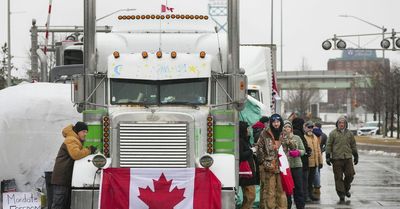 Blockade at Canada-U.S. border bridge must end, judge orders