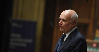 Duncan Smith warns Boris Johnson against trying to cling on to power if police find 'partygate' wrongdoing