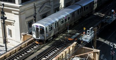 Man struck by CTA train in Loop