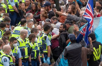 Trench warfare? New Zealand tries to flush out protesters