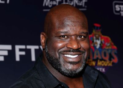 Shaq's 'Fun House' draws big crowd with Lil Wayne headlining