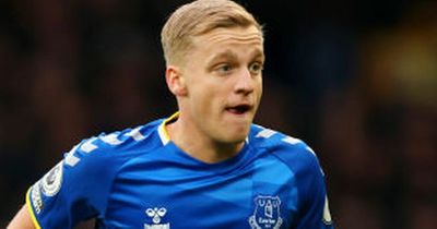 What Everton fans sang after just 15 minutes shows £35m Donny van de Beek truth