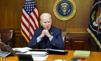 Biden warns Putin: you’ll pay a heavy cost if you attack Ukraine