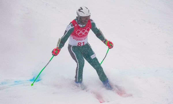 Winter Olympics 2022 - Johannes Thingnes Boe leads Norway to thrilling  biathlon mixed relay gold - Eurosport