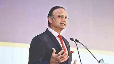 IPL Auction 2022: Charu Sharma continues IPL auction on Day 2