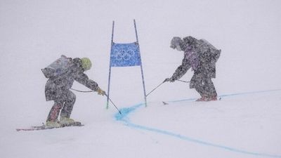 Heavy snow, wind, causes cancellation of events at Beijing Winter Olympic Games