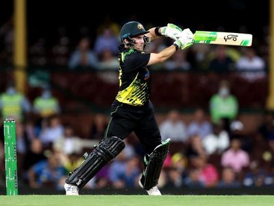 Sri Lanka set 165 to win T20 vs Australia