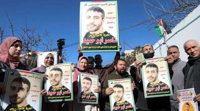 Palestinian Prisoners to Begin Hunger Strike, Warns Commission of Detainees Affairs