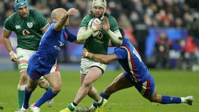 France beats Ireland to underline status as Six Nations rugby favourites