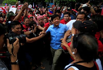 Philippine poll shows Marcos Jr's lead widening in presidential race