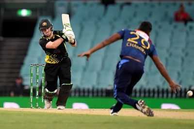 Australia beat Sri Lanka after super over drama in 2nd T20