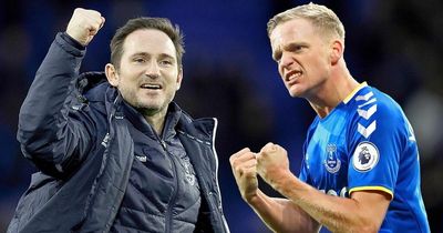 Frank Lampard hails "really intelligent" Donny van de Beek amid hint over Everton role