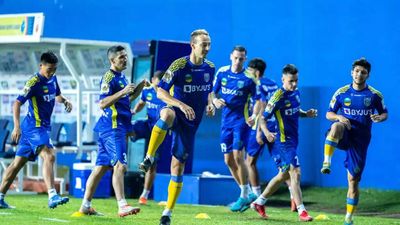 ISL: Depleted Kerala Blasters look to bounce back against SC East Bengal