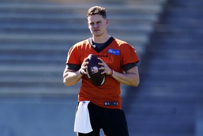 One of Joe Burrow’s viral pre-game outfits was to help a friend