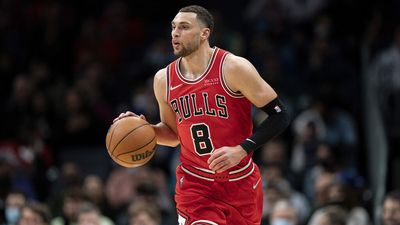 Report: Zach LaVine to see specialist for left knee in Los Angeles