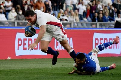 England cruise past Italy to kick-start Six Nations bid