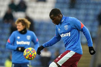 Kurt Zouma drops out of West Ham line-up at Leicester after feeling unwell