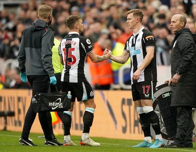 Eddie Howe hoping for good news on Kieran Trippier as Newcastle win again