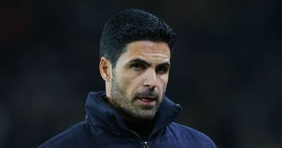 Mark Lawrenson outlines Arsenal advantage over Manchester United in top-four pursuit