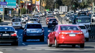 Sydney news: NSW Labor calls for toll signs to be installed on roads