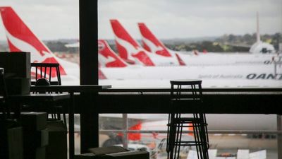Qantas accused of 'price gouging' after consumers pay triple for flights using credits over cash