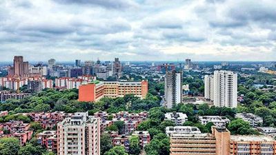 Delhi: Night temperature dips, but days to get warmer; blame low wind speed for poor air quality
