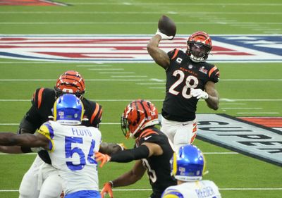 The Bengals ran the smoothest trick play with Joe Mixon throwing a Super Bowl touchdown