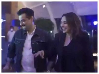 Madhuri Dixit and Sanjay Kapoor take us back to the 90s as they groove to 'Ankhiyaan Milaoon Kabhi' at Shriram Nene's birthday bash – Watch video